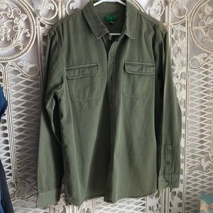 NWT Jungle Camo Olive Dip Shirt Young Men’s Sz L